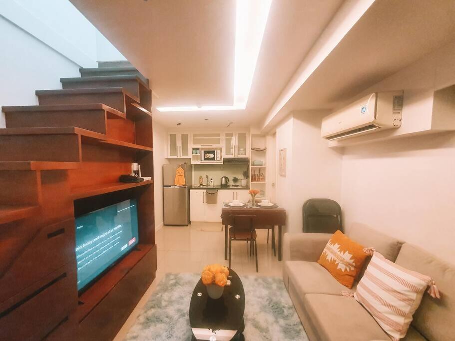 Bgc Taguig Cozy 2 Bedroom Loft, With Stunning Bgc Skyline View! マニラ市 エクステリア 写真