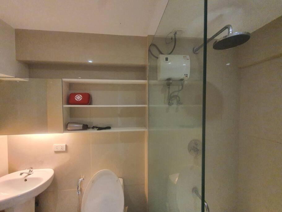 Bgc Taguig Cozy 2 Bedroom Loft, With Stunning Bgc Skyline View! マニラ市 エクステリア 写真